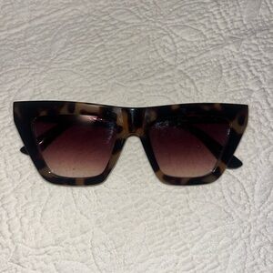 Brown and Black Tortoise sunglasses